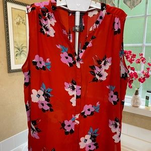 XXL Sleeveless blouse